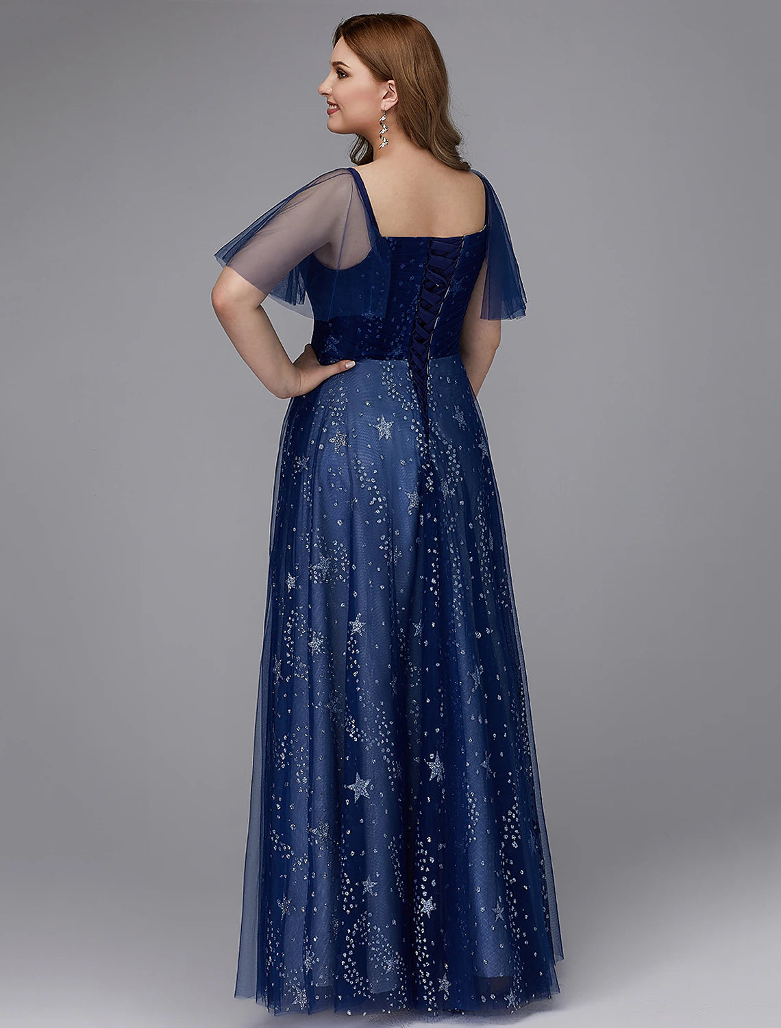 A-Linie Übergrößenkleid Hochzeitsgast Ballkleid Bodenlang Kurzarm Herzausschnitt Tüll Schnürung mit Perlenstickerei Muster / Druck